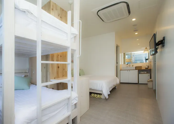 Albergue Haru *